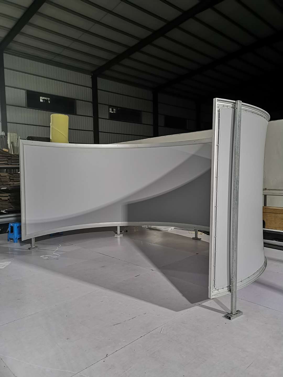 180 Degree Economy Simulation Projection Screen Curved Screen in 4m Diameter, Front Projection
